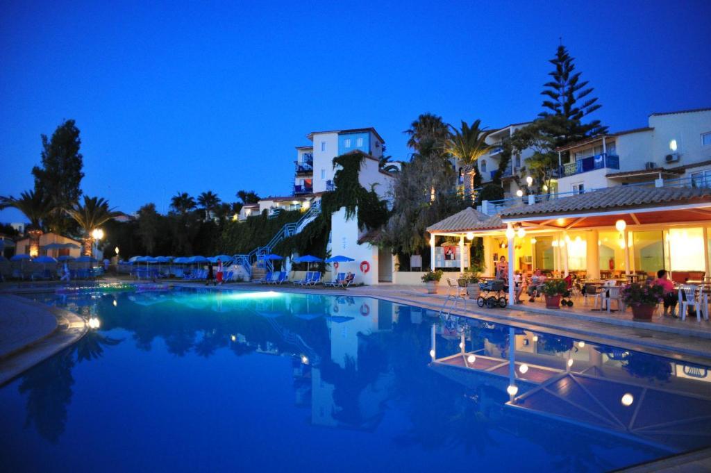 Rethymno Mare & Water Park Hotel Skaleta Exterior photo